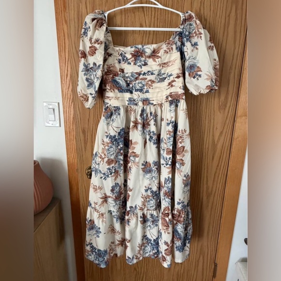 Abercrombie & Fitch Dresses & Skirts - Abercrombie & Fitch Emerson Floral Dress